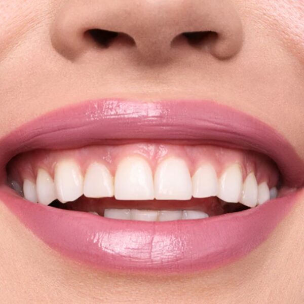 Ruj lichid de lungă durată cu efect vinil dusty, Nr. 02, Eveline Cosmetics - imagine 2